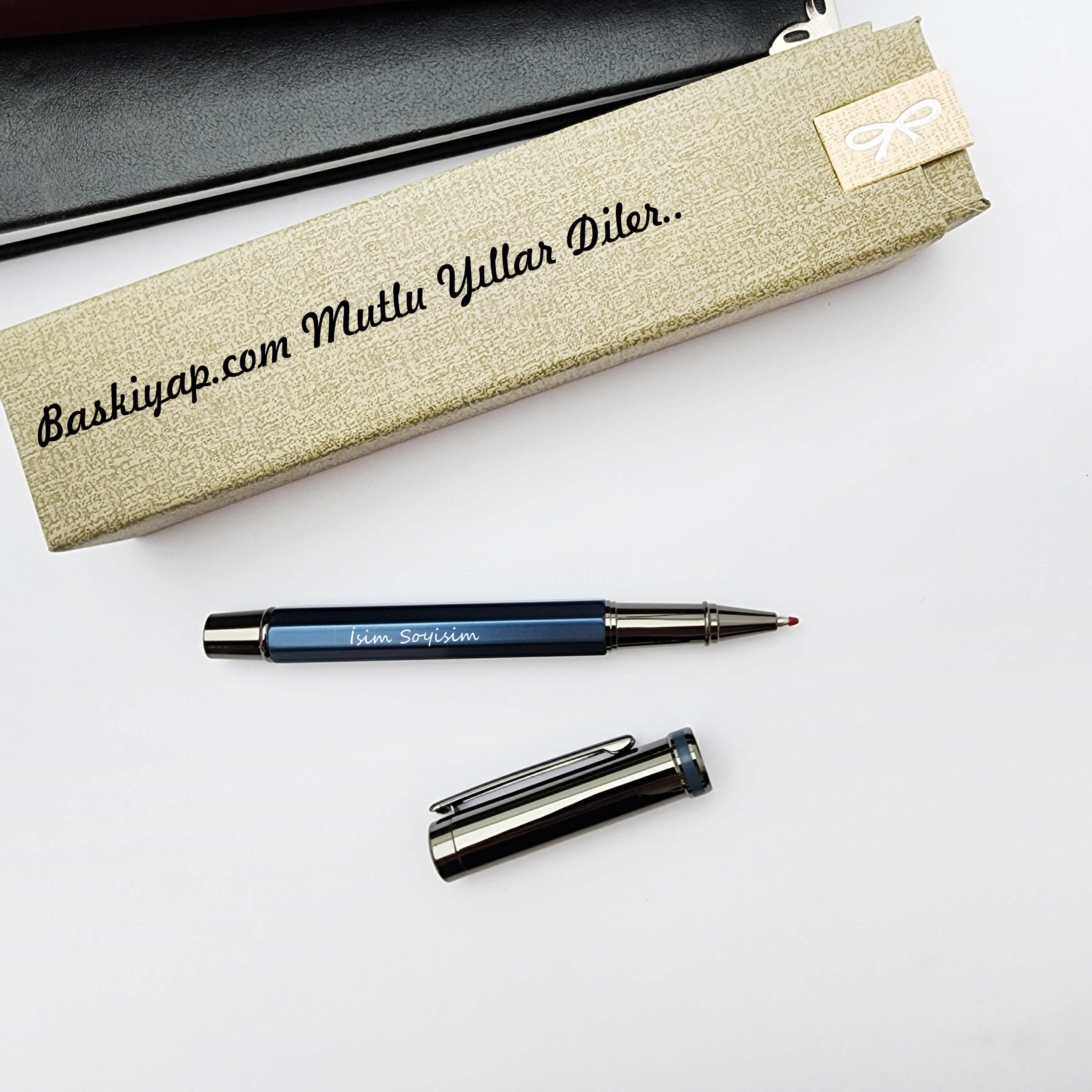 İsme Özel Kutulu Lacivert Roller Kalem görsel